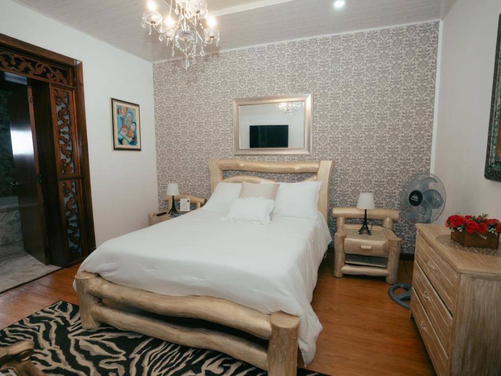 Salamina Highs Otel Dış mekan fotoğraf